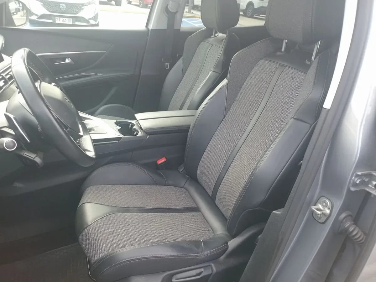 Peugeot 3008 1.5 Allure Bluehdi 4x2 130 Eat8 5p año 2020
