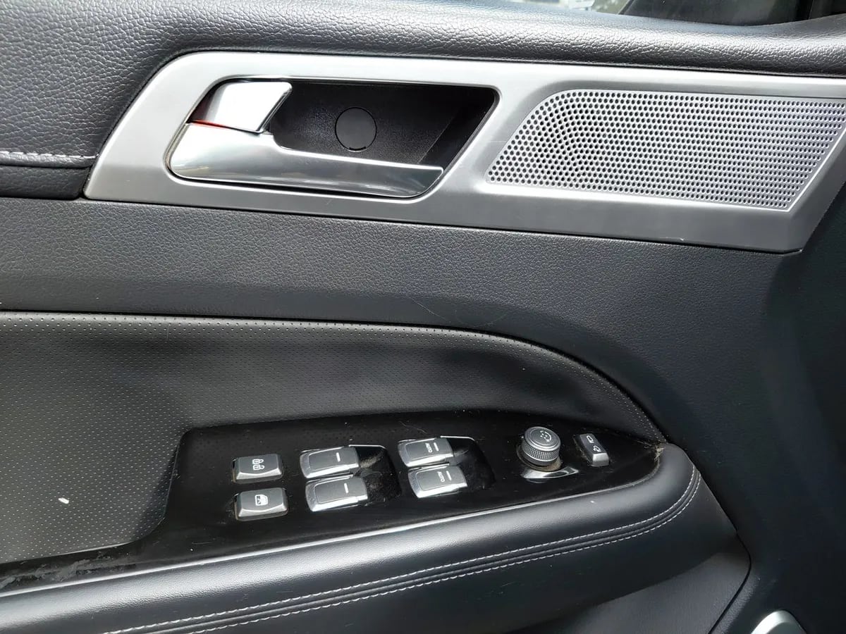 Ssangyong Rexton 2.0t Lx Awd 6ab 6at 5p año 2023