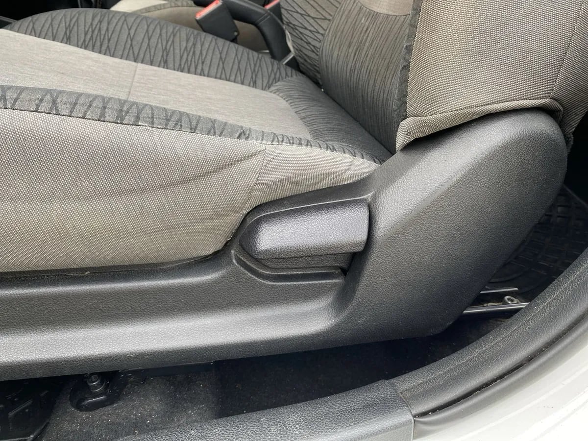 Kia Soluto 1.4 Lx 4x2 Mt 4p año 2022