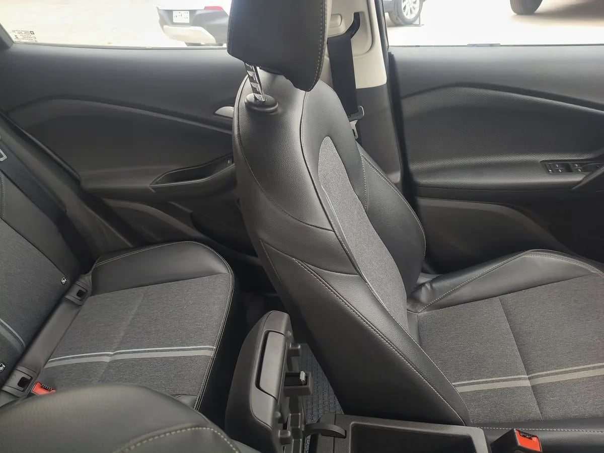 Chevrolet Tracker 1.2t Ltz Fwd Mt 5p año 2022