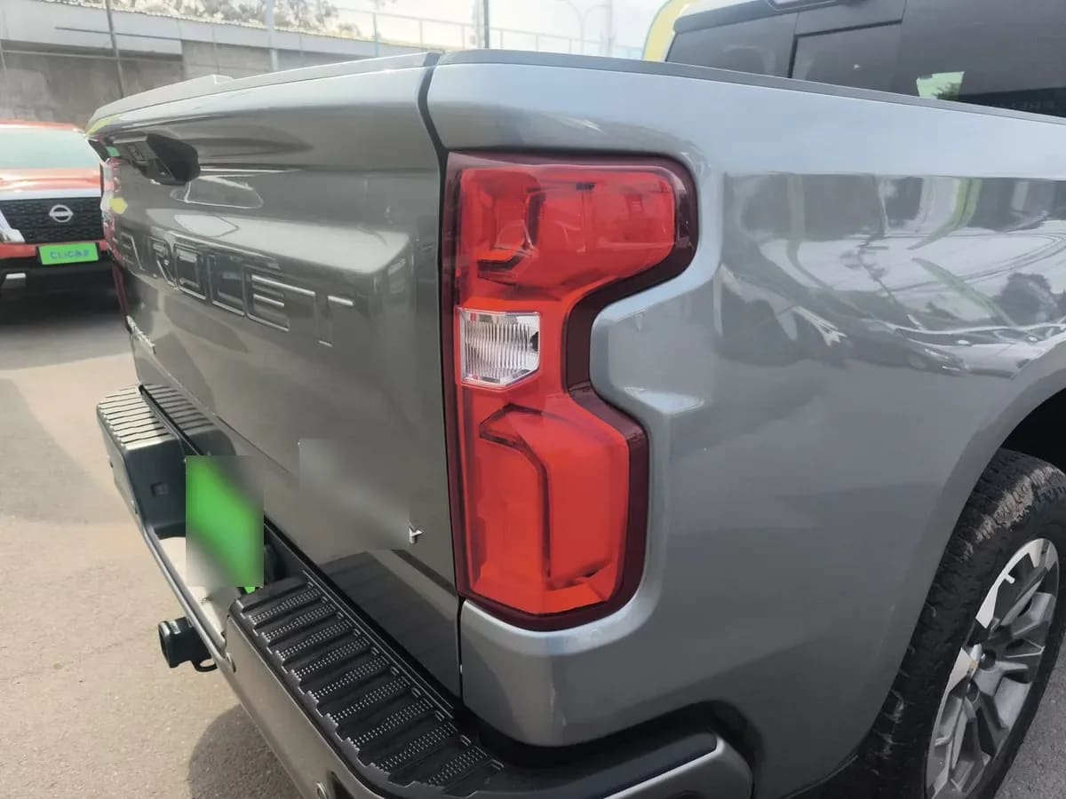Chevrolet Silverado 3.0 High Country 4x4 At 4p año 2023