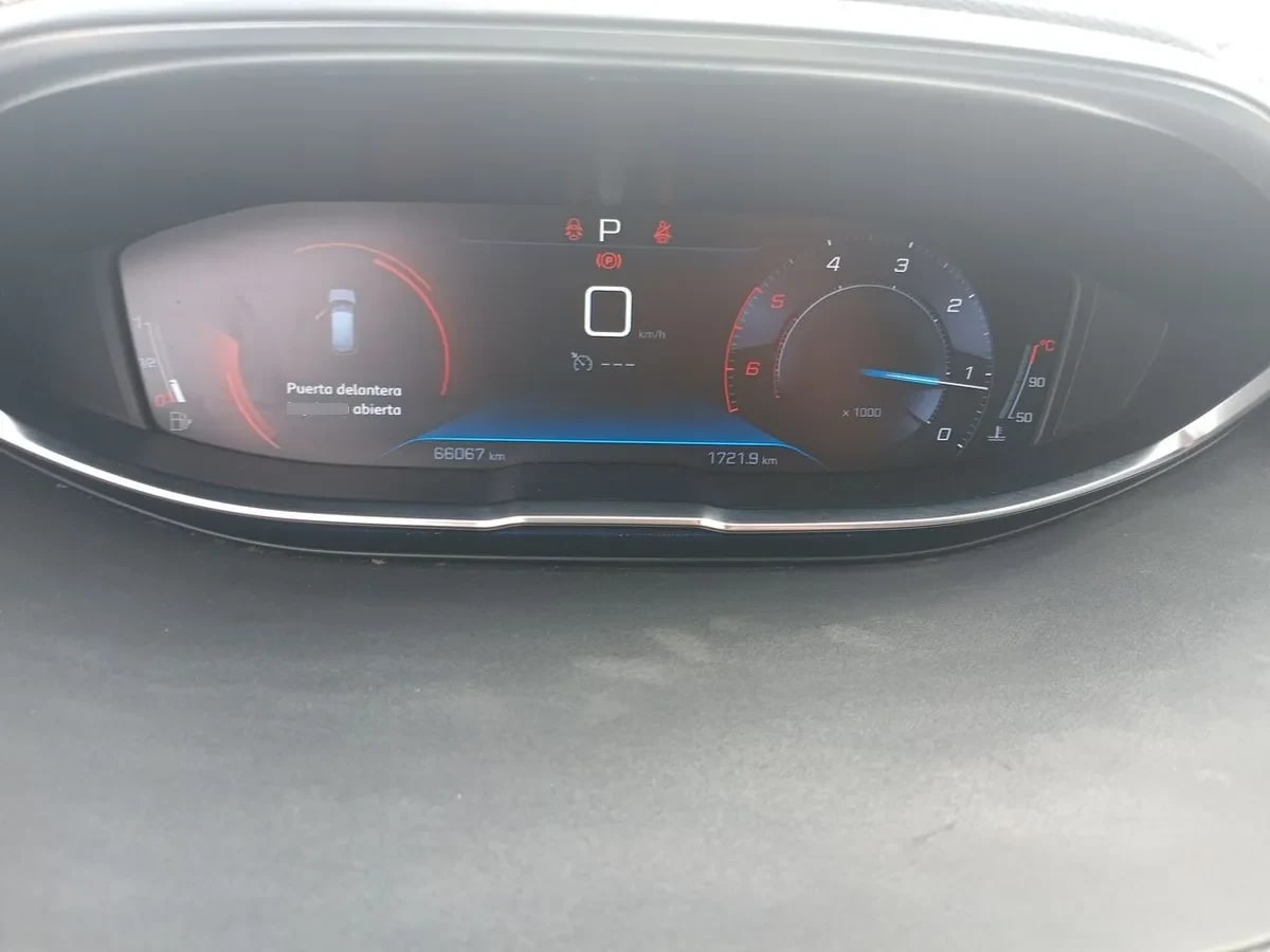 Peugeot 3008 1.5 Allure Bluehdi 4x2 130 Eat8 5p año 2020