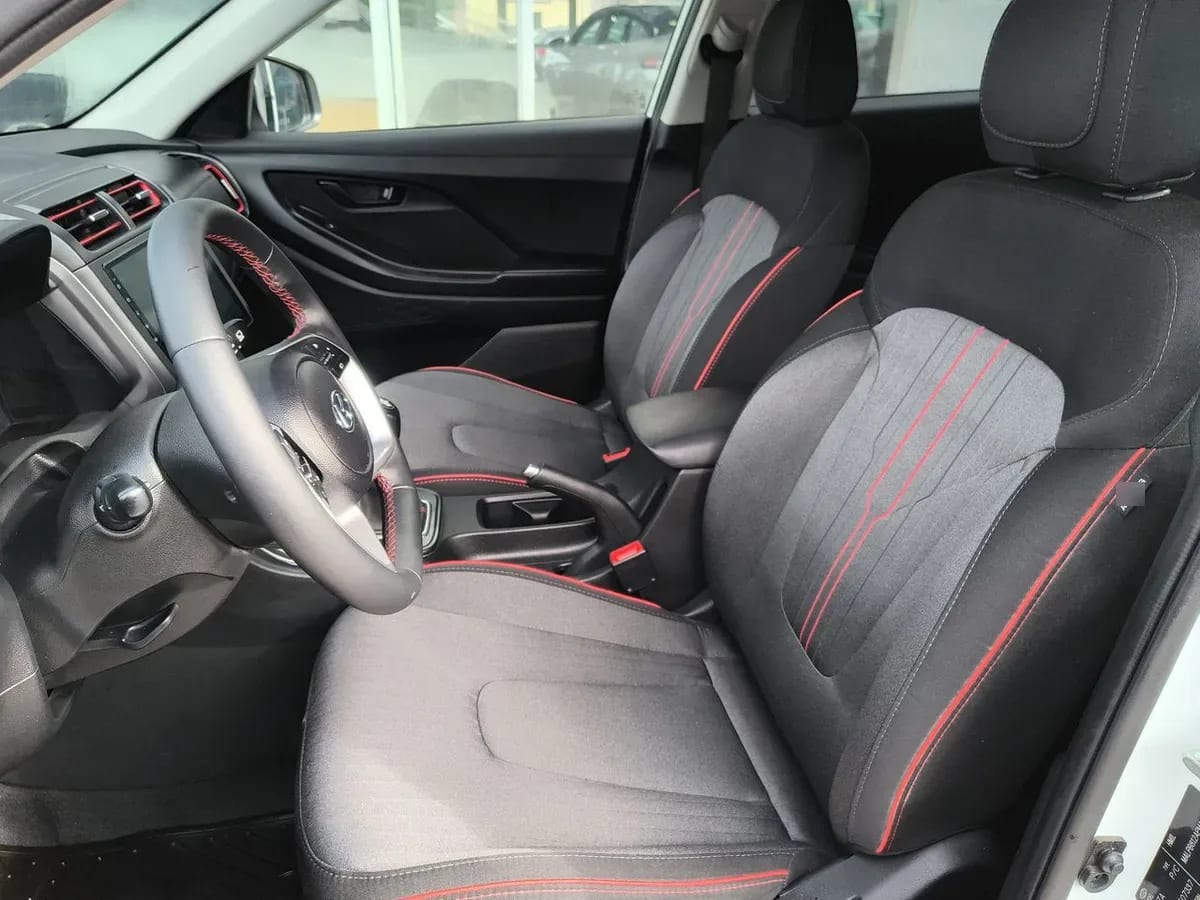 Hyundai Creta 1.5 Value Su2i 4x2 Mt 5p año 2024