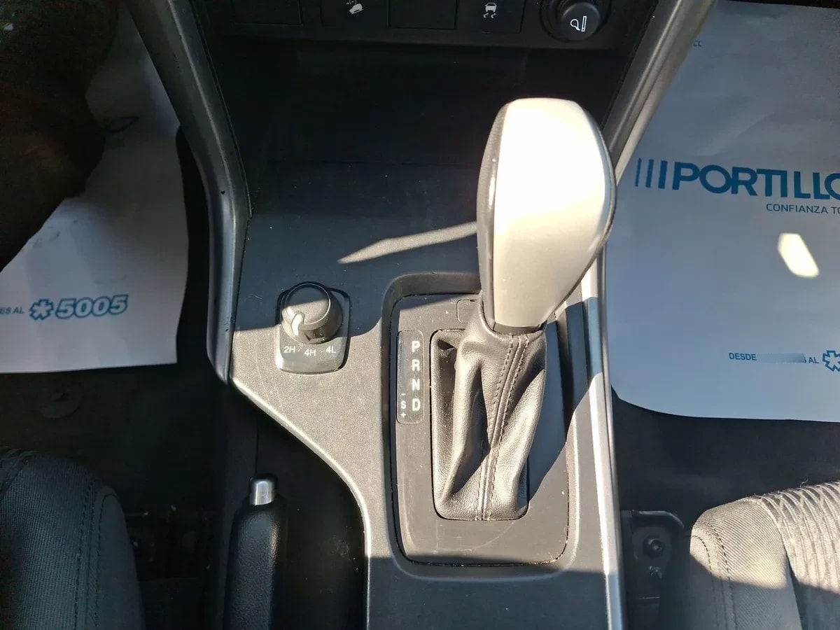 Mazda Bt-50 3.2 Sdx High Dob. Cab. Diesel 4x4 6at 4p año 2022