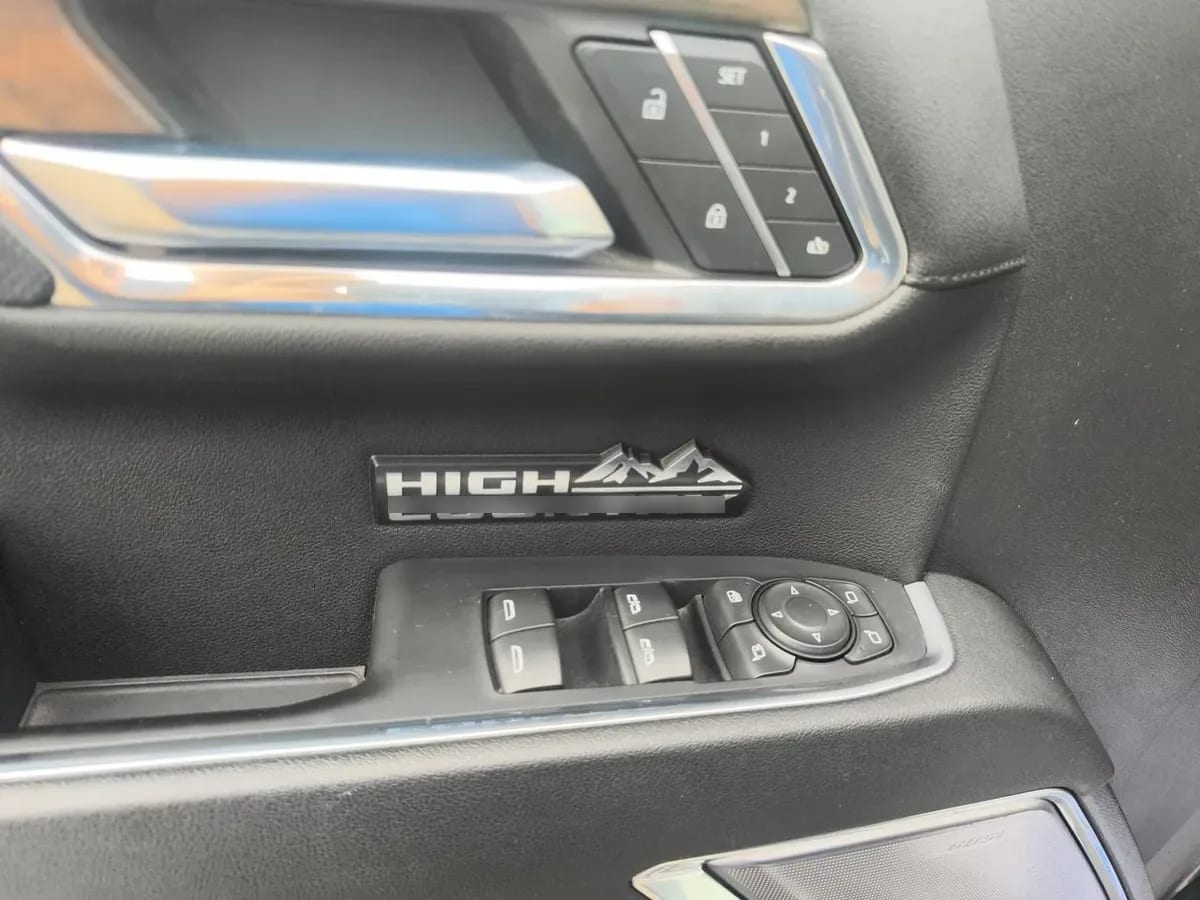 Chevrolet Silverado 3.0 High Country 4x4 At 4p año 2023