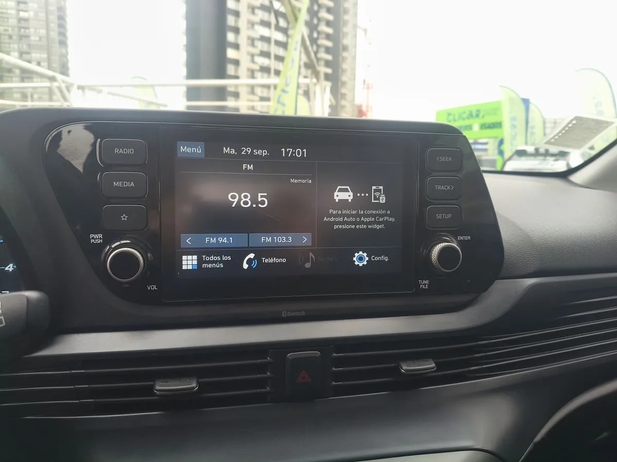 Hyundai I20 1.4 Value Bi3 4x2 Hb Mt 5p año 2022