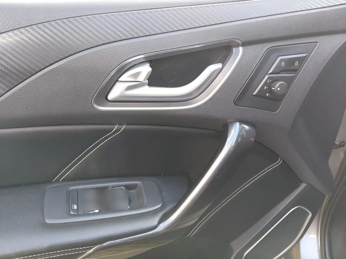 JMC Vigus 2.4 Plus Diesel 4x4 Euro5 Mt 4p año 2023