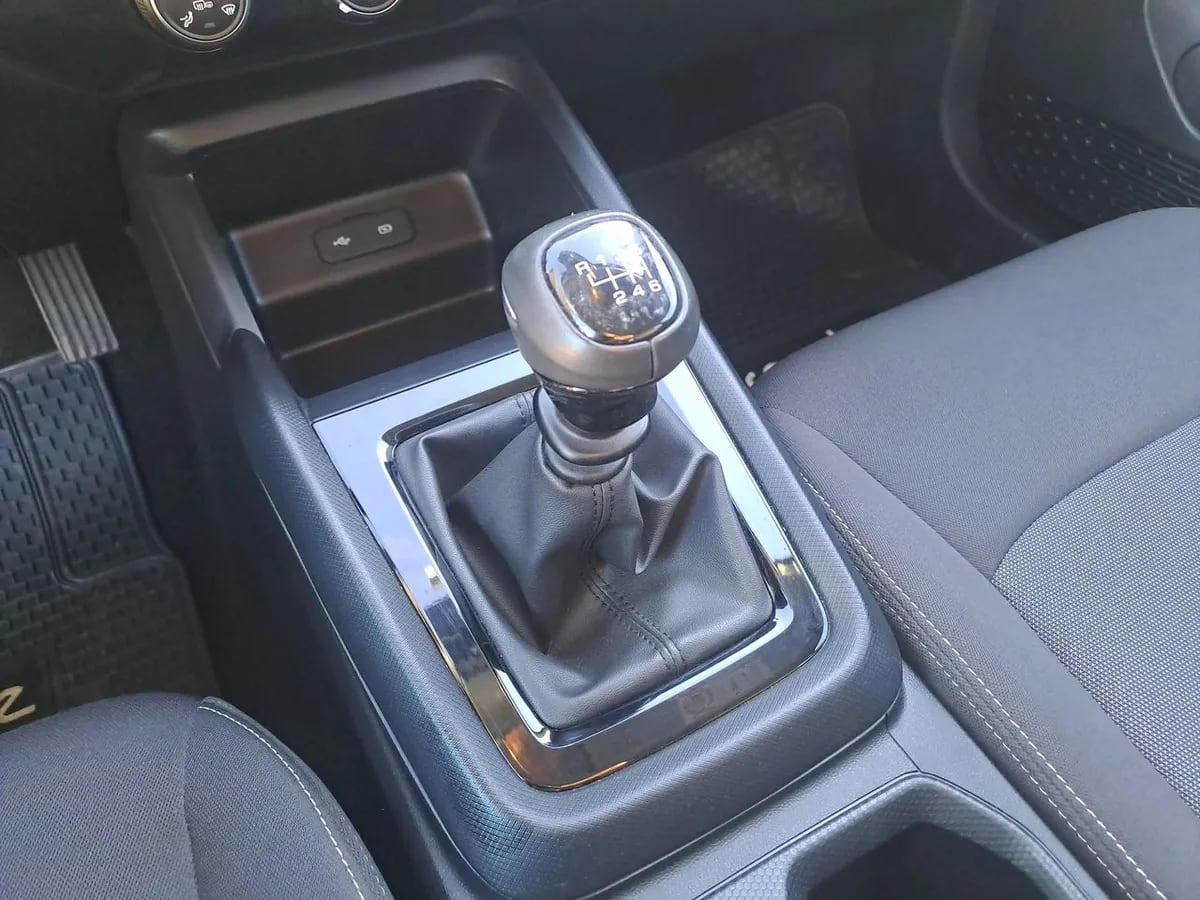 Chevrolet Sail 1.5 Ltz R 4x2 Hb Mt 5p año 2024