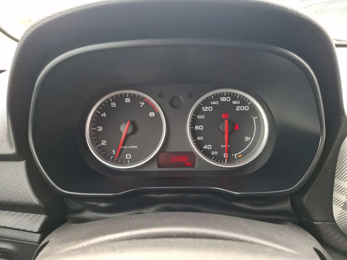 MG Mg 3 1.5 Std Plus 2wd Hb Mt 5p año 2025