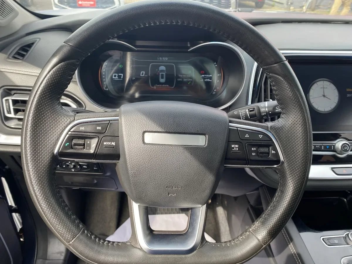 Jetour X70 1.5t Plus 4x2 At 5p año 2023