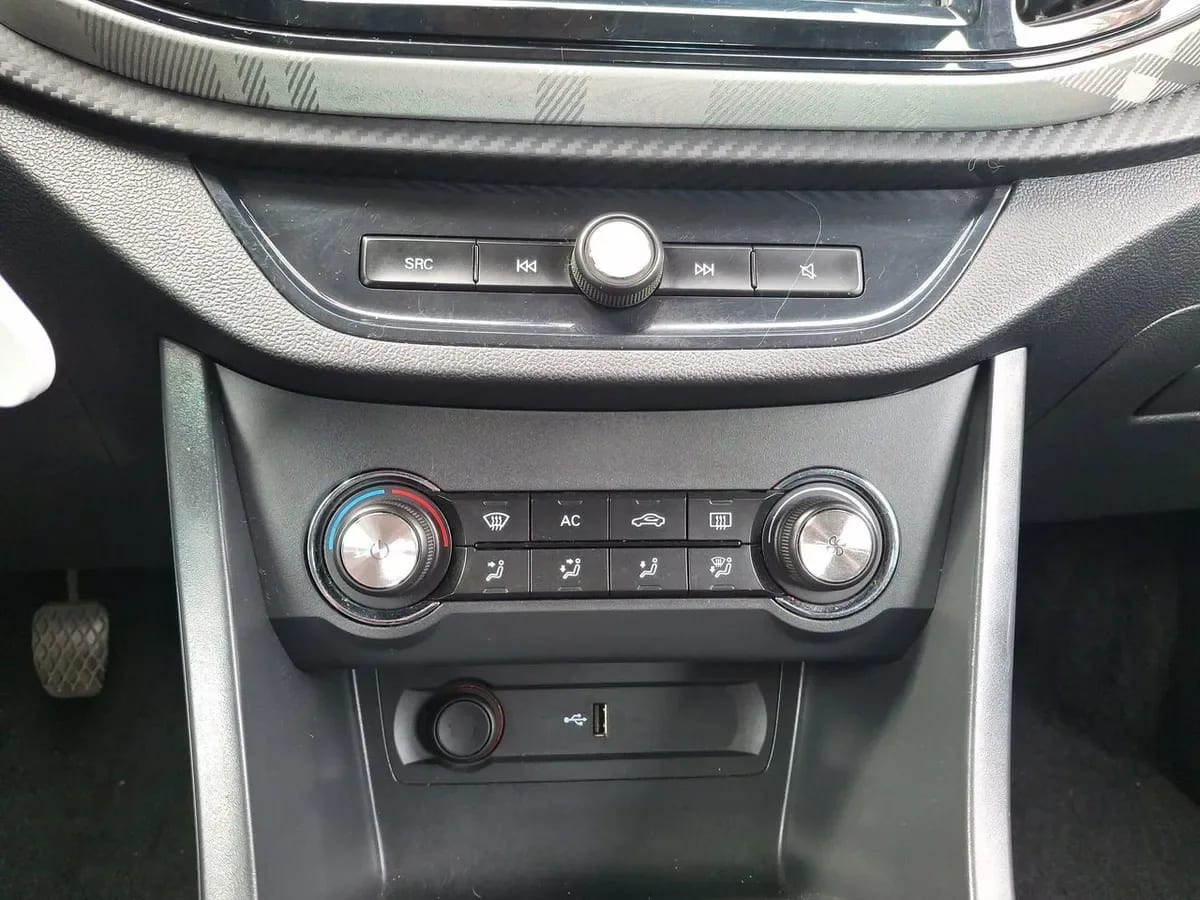 MG Mg 3 1.5 Std Plus 2wd Hb Mt 5p año 2025