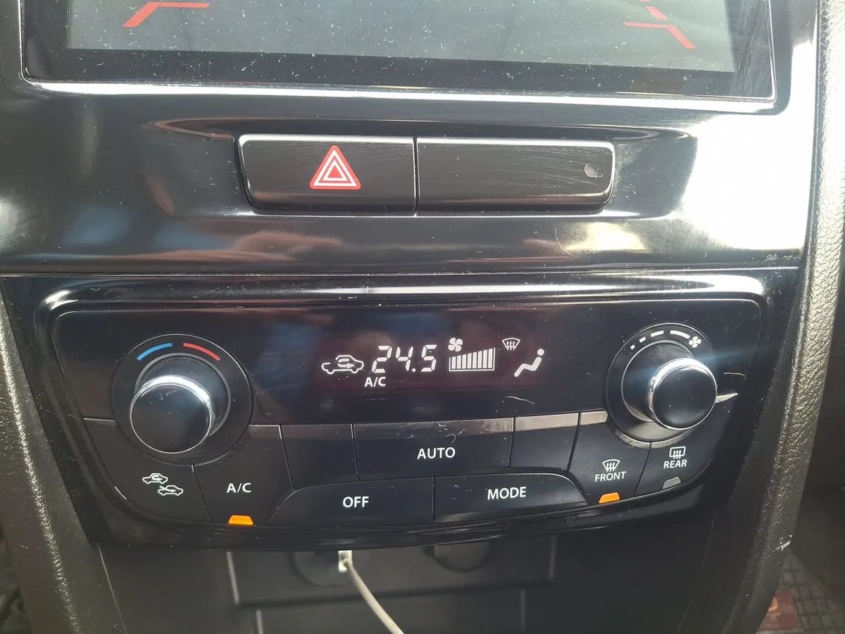 Suzuki Vitara 1.6 Glx 2wd Mt 5p año 2023