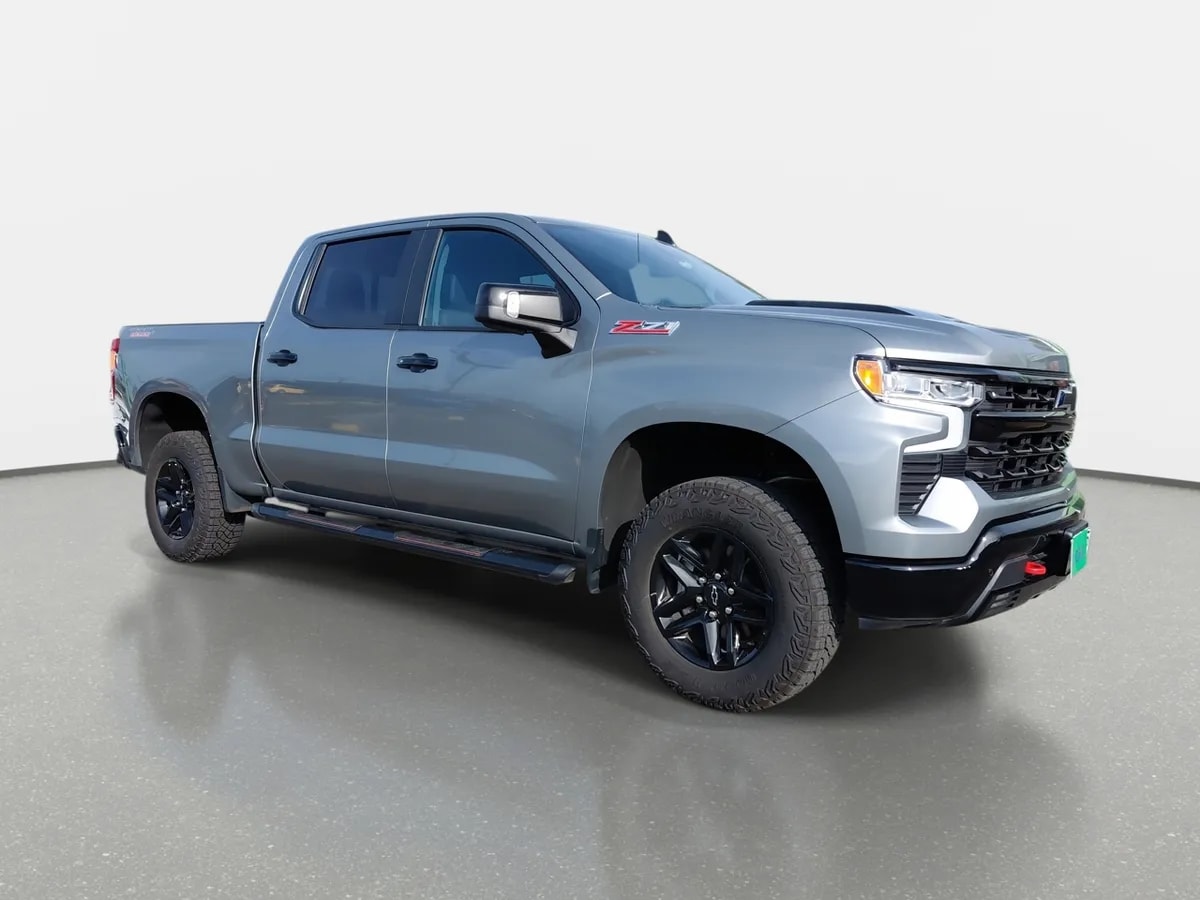 Chevrolet Silverado 5.3 Lt Trail Boss Z71 4x4 At 4p año 2026