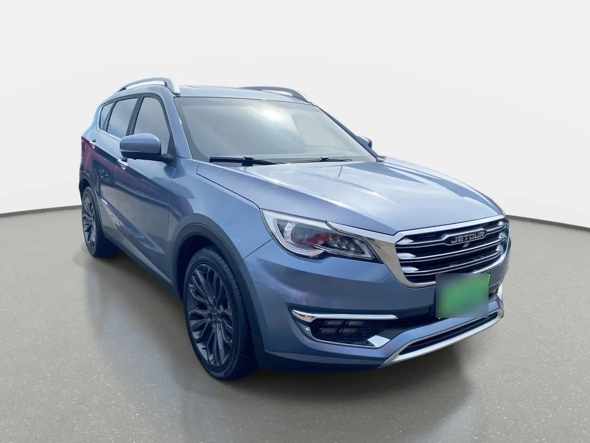 Jetour X70 1.5t Plus 4x2 At 5p año 2023