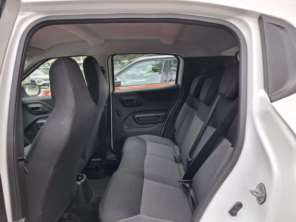 Citroen C3 Puretech 82 4x2 1.2 año 2025