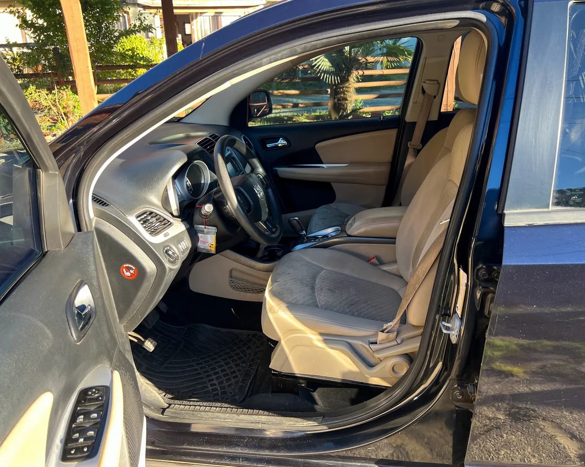 DODGE JOURNEY 2.4 Se At año 2012