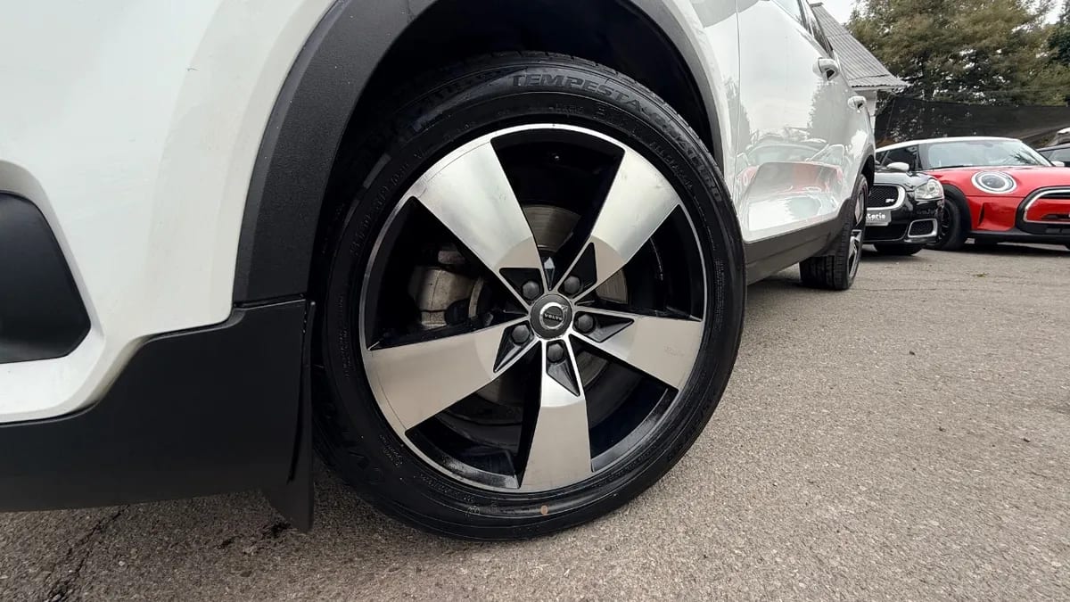 Volvo Xc40 D4 año 2021