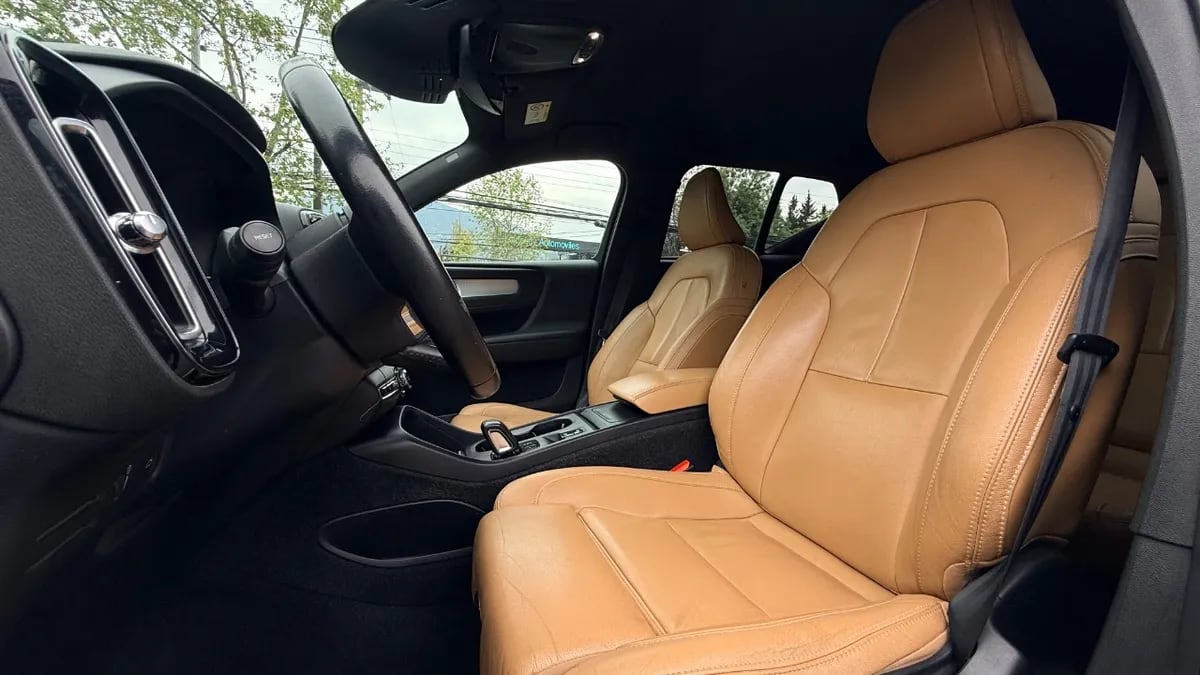 Volvo Xc40 D4 año 2021