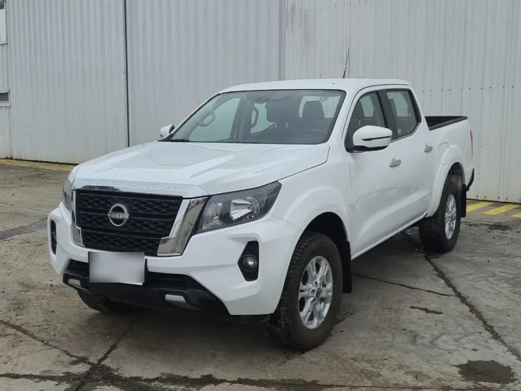Nissan Navara Navara Xe 2.3 Mt 4x2 año 2023