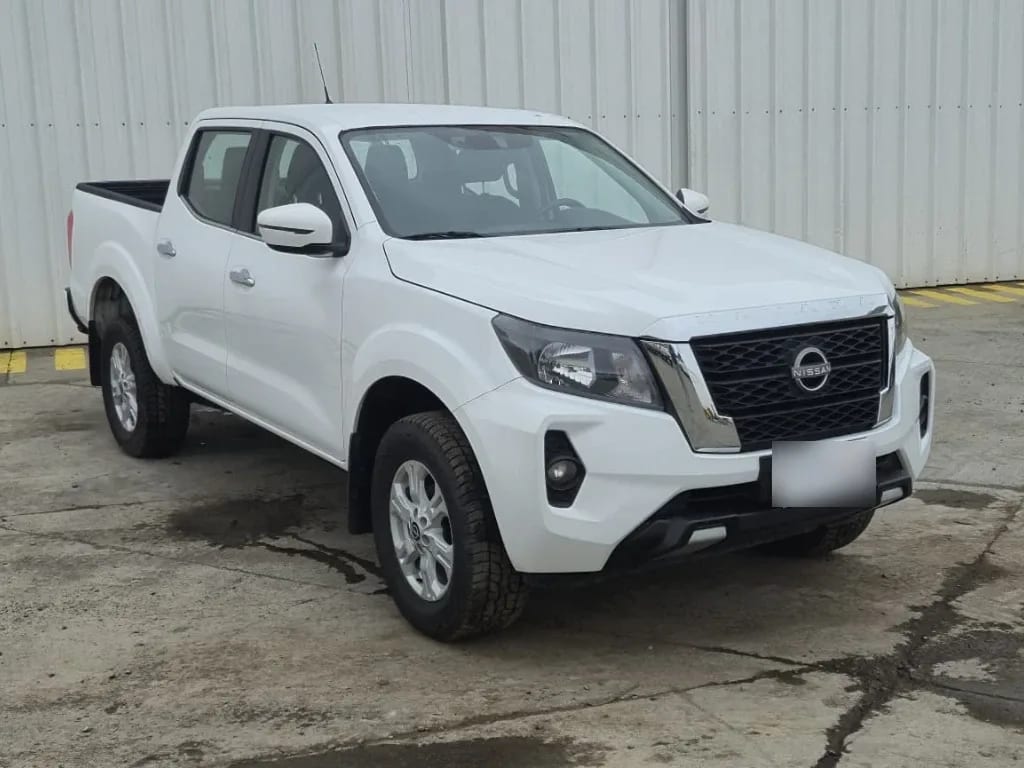 Nissan Navara Navara Xe 2.3 Mt 4x2 año 2023