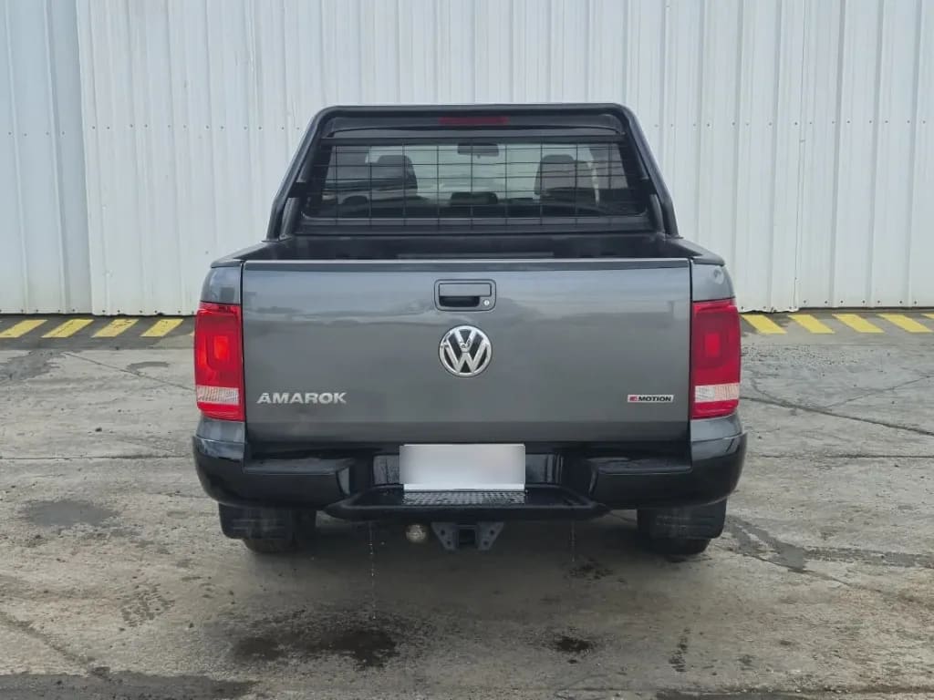 Volkswagen Amarok Dcab Tdi 4x4 Trendline 2.0 año 2023