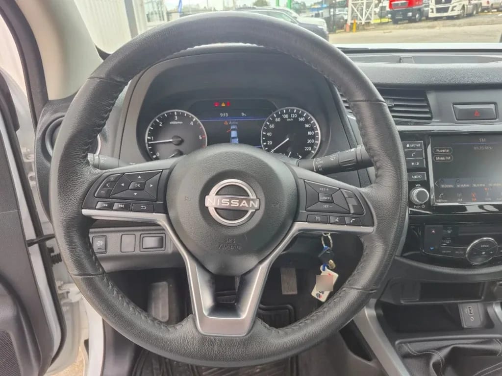 Nissan Navara Navara Xe 2.3 Mt 4x2 año 2023