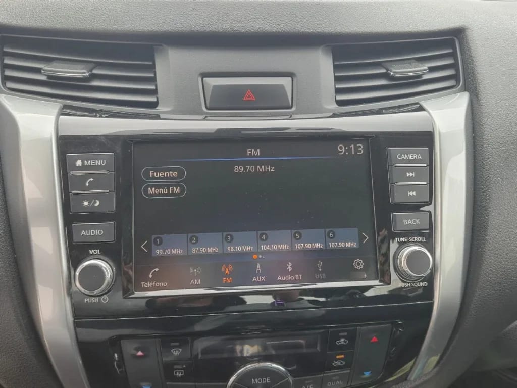 Nissan Navara Navara Xe 2.3 Mt 4x2 año 2023