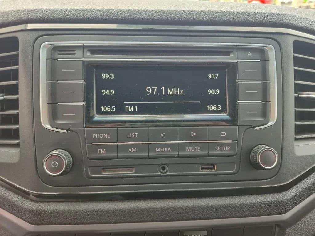 Volkswagen Amarok Dcab Tdi 4x4 Trendline 2.0 año 2023