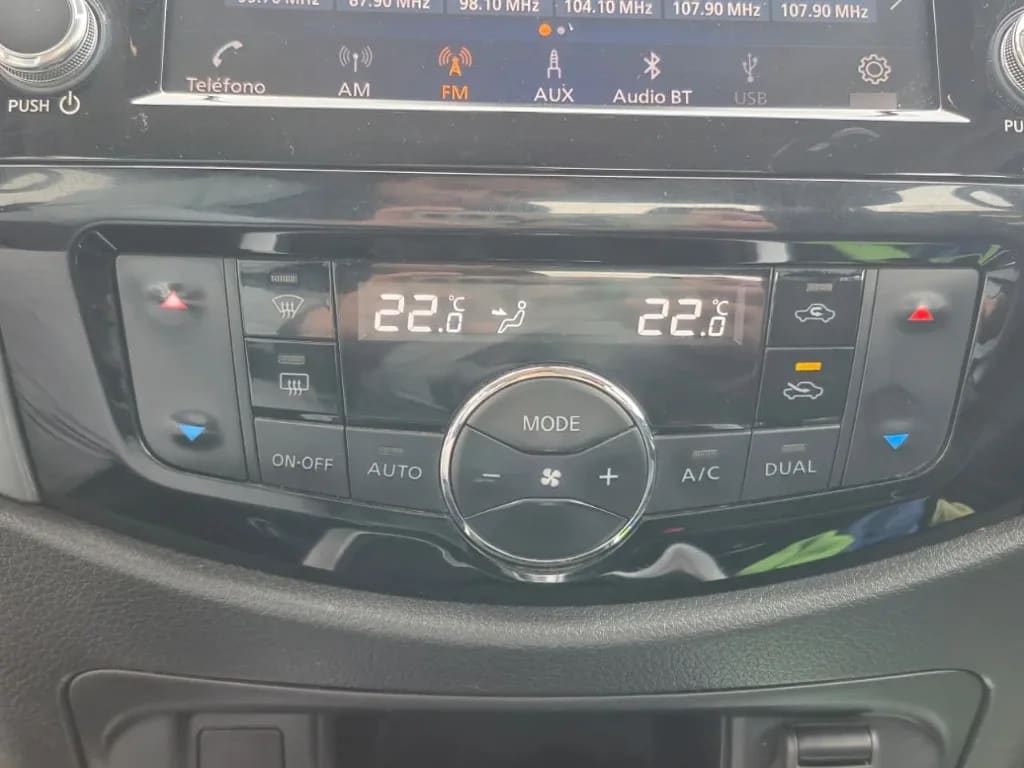 Nissan Navara Navara Xe 2.3 Mt 4x2 año 2023