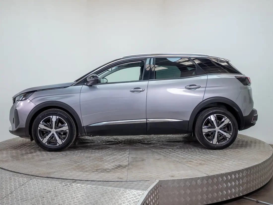 Peugeot 3008 1.6 Allure Pack Thp 165 At año 2023