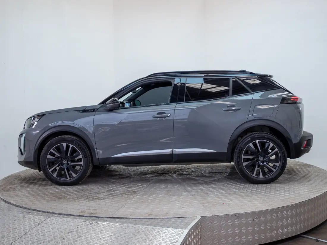 Peugeot 2008 1.2 Gt Mhev 136 At Hibrido año 2025