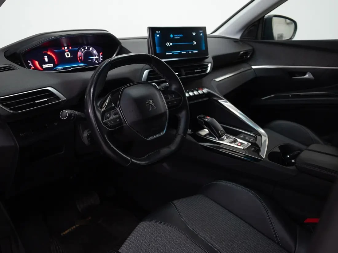 Peugeot 3008 1.6 Allure Pack Thp 165 At año 2023