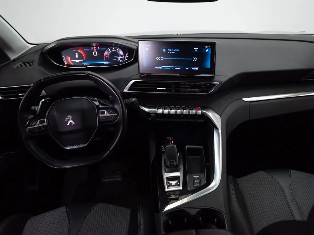 Peugeot 3008 1.6 Allure Pack Thp 165 At año 2023