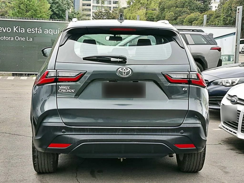 Toyota Yaris Cross 1.5 At año 2024