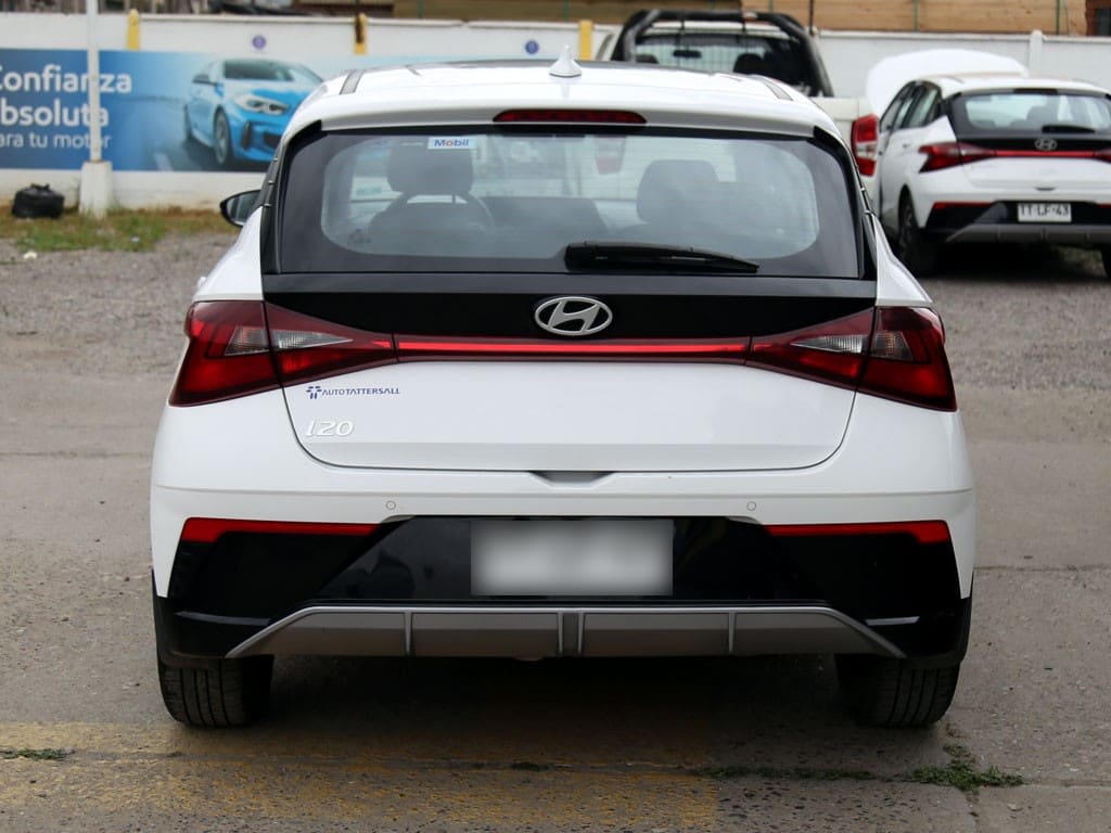 Hyundai I20 Mt 1.4 año 2025