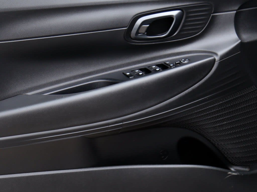 Hyundai I20 Mt 1.4 año 2025