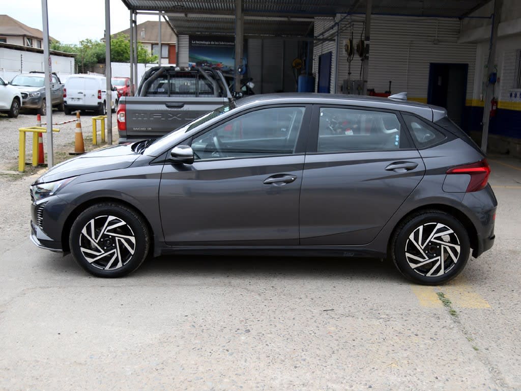 Hyundai I20 Bi3 4x2 1.4 año 2025