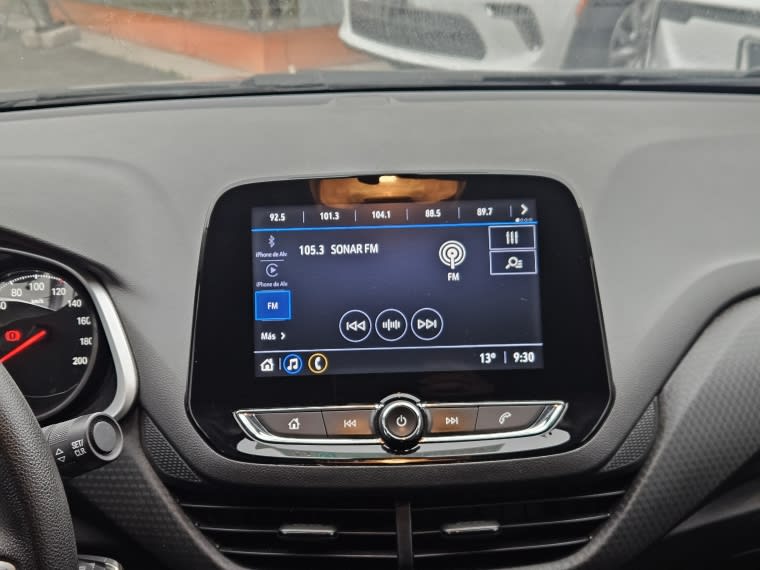 Chevrolet Onix Nb Lt 1.0t año 2022