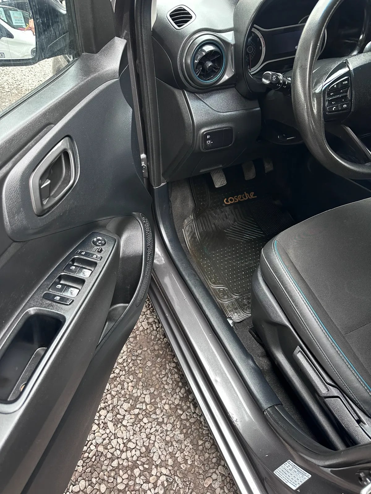 HYUNDAI GRAND I-10  año 2022