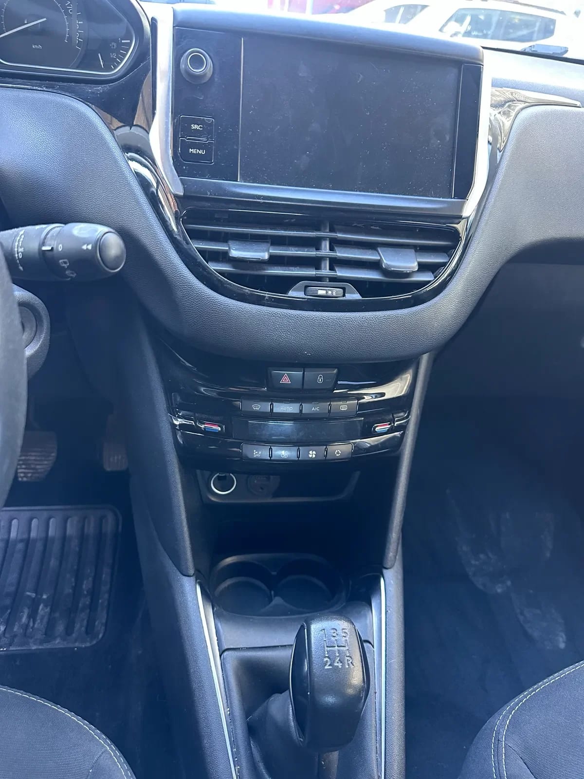 Peugeot 208 1.2 Active Pack Puretech E6 Mt año 2016