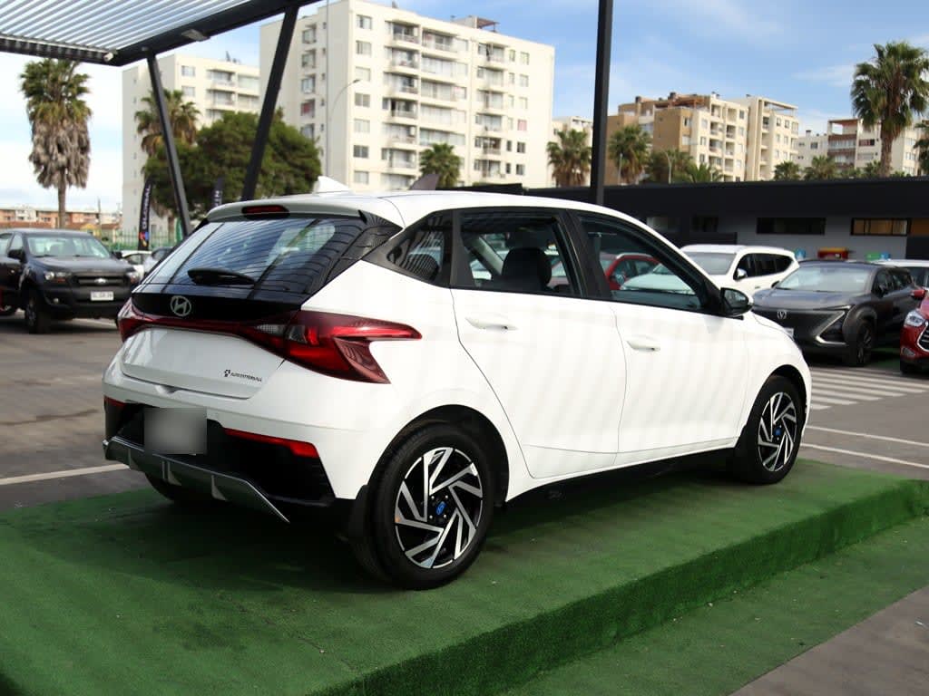 Hyundai I20 1.4 Plus Mt año 2025