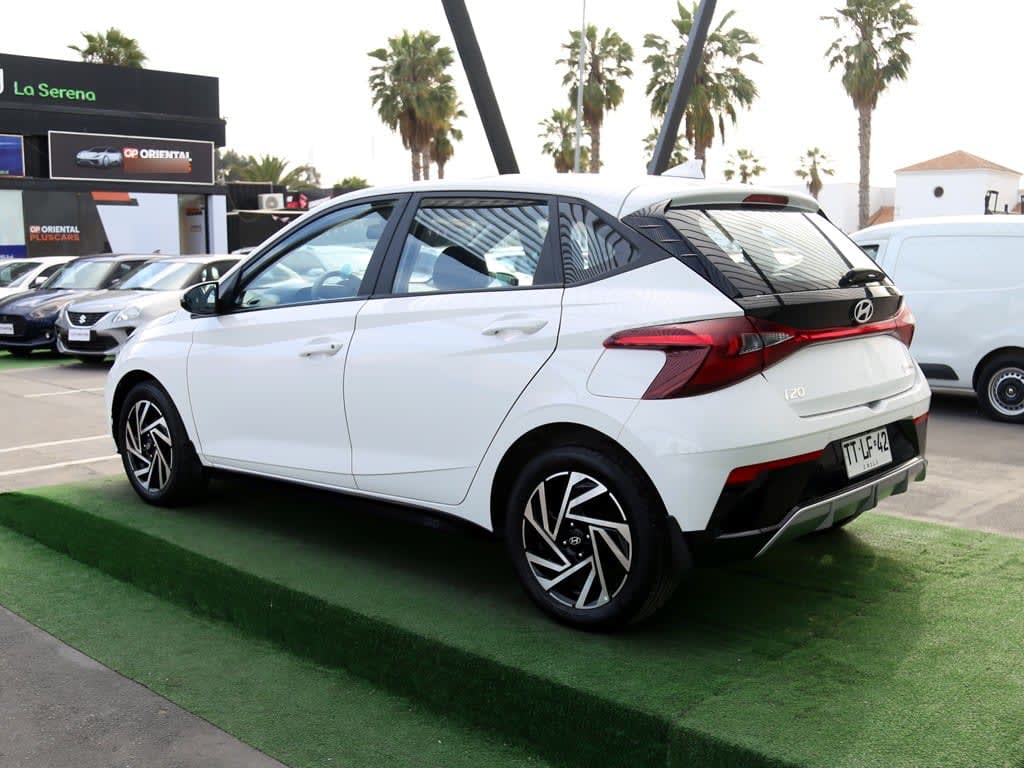 Hyundai I20 1.4 Plus Mt año 2025