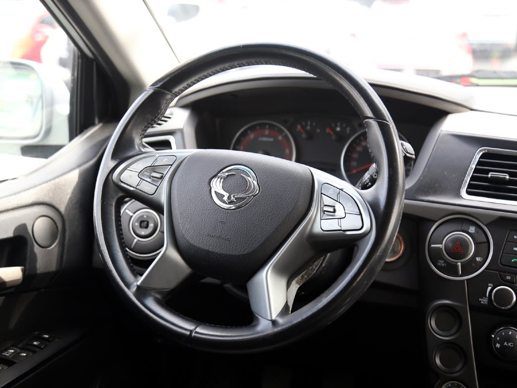Ssangyong Actyon Sports 2.2 4x2 Mt año 2020