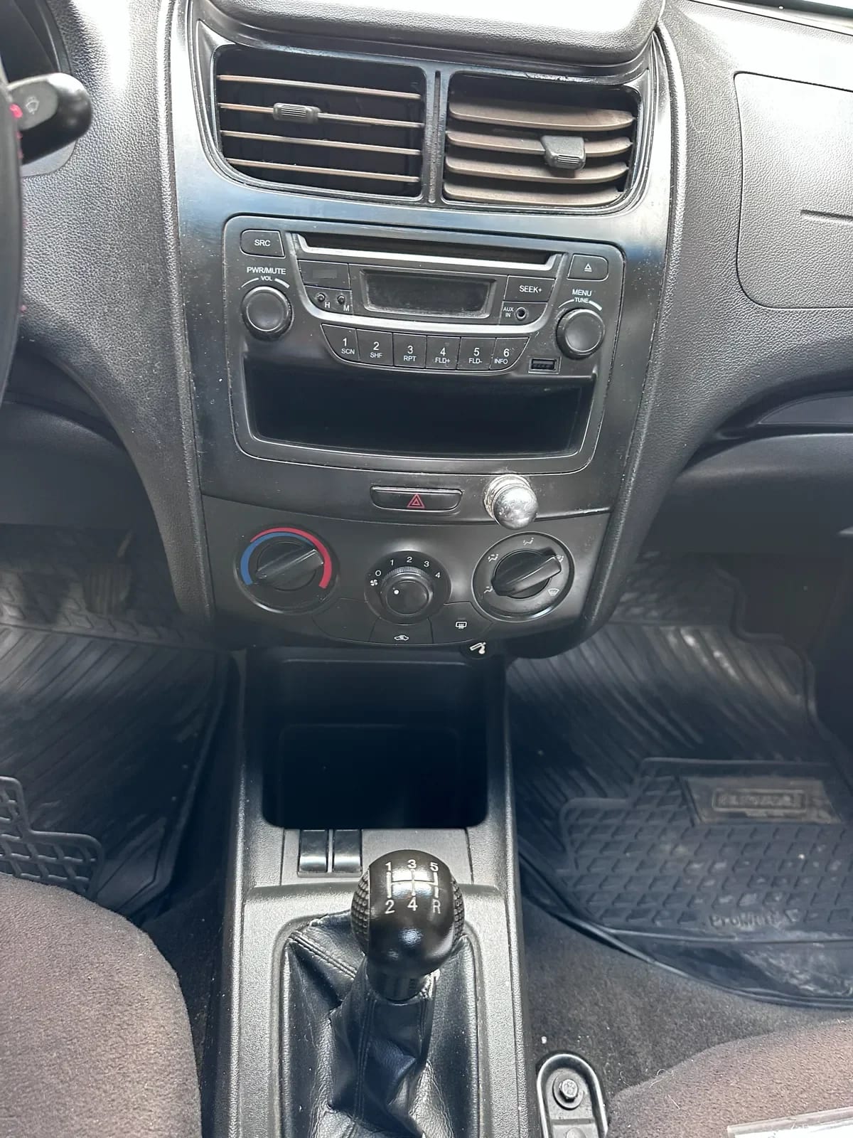 CHEVROLET SAIL  año 2016