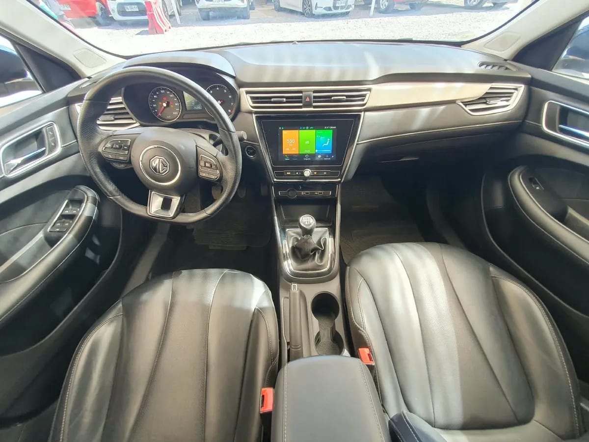 MG MG5 1.5 Dlx Mt año 2023