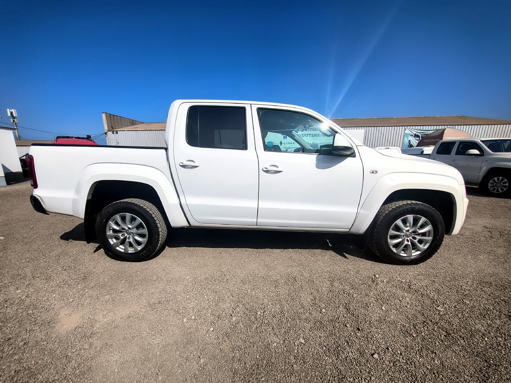 Volkswagen Amarok Trendline 4x4 2.0 año 2023