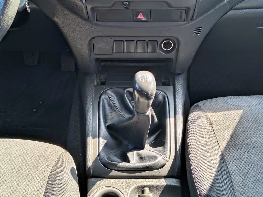 Mitsubishi L200 2.4 Katana Cr año 2021