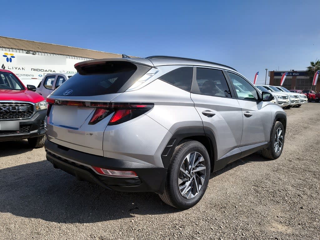 Hyundai Tucson Nx4 Mpi 2.0 año 2024