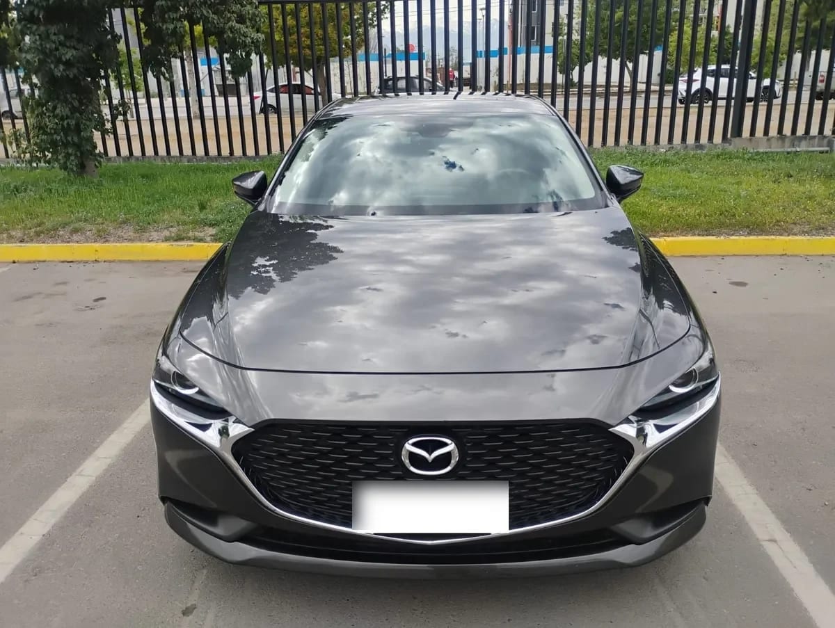 MAZDA MAZDA3 2.0 Sedán V 7g At año 2020
