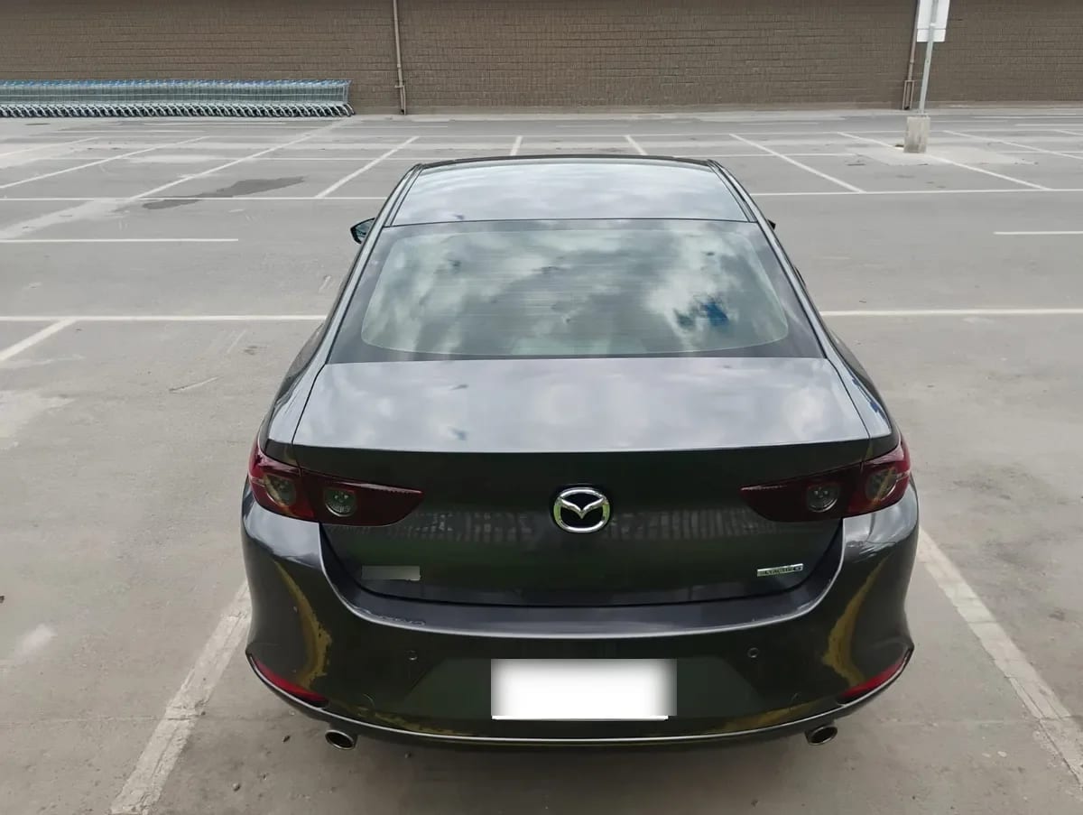 MAZDA MAZDA3 2.0 Sedán V 7g At año 2020
